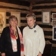 Blanka Křížková a Valerie Randáková (vpravo) vystavily paličkovanou krajku, obrázky a keramiku